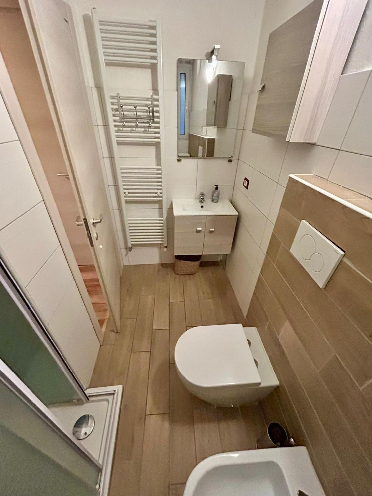Residence Zar 4 ตรีเอสเต ภายนอก รูปภาพ